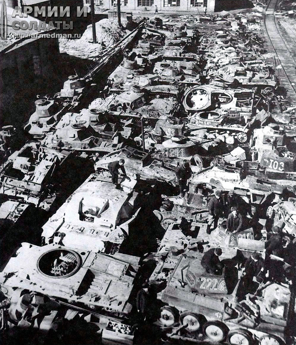 ремонтная-база-82,-трофейная-немецкая-техника-предназначенная-для-ремонта,-апрель-1942