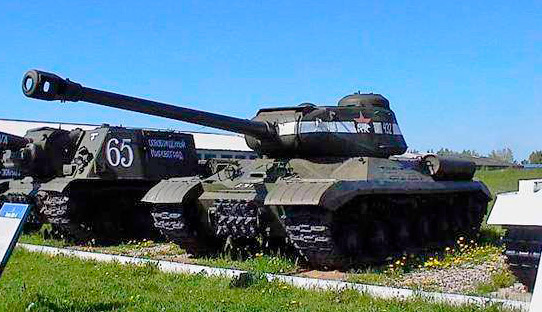 тяжелый танк ИС-2 и САУ ИСУ-152 выполненная на его базе