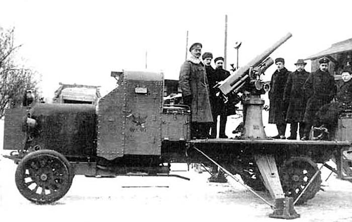 грузовик РВБЗ с 76-мм зенитной пушкой обр.1915 г.