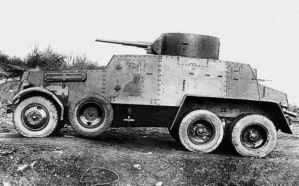 Тяжелый бронеавтомобиль БА-5