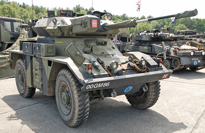 Бронеавтомобиль FV721 "Фокс", британский колесный танк