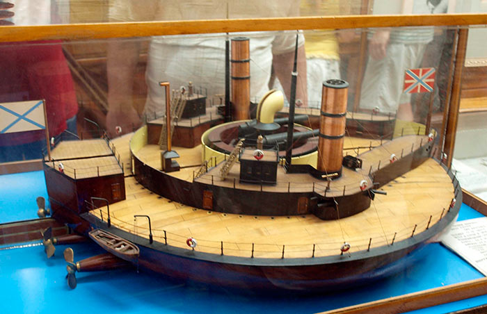 Модель "поповки" на которой хорошо видно устройство корабля