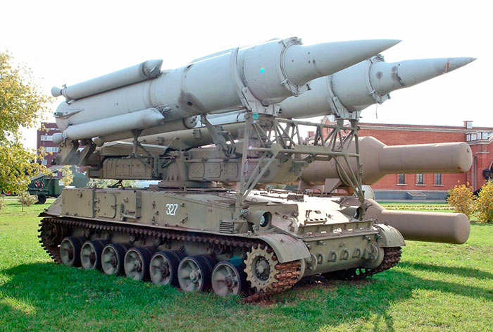 Пусковая установка 2П24 зенитного ракетного комплекса 2К11 "Круг"