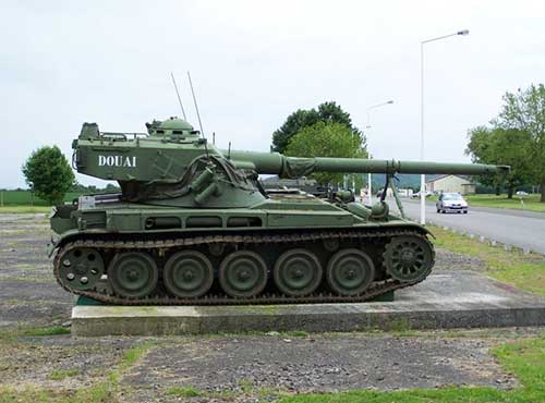 Легкий танк АМХ-13 (Франция)