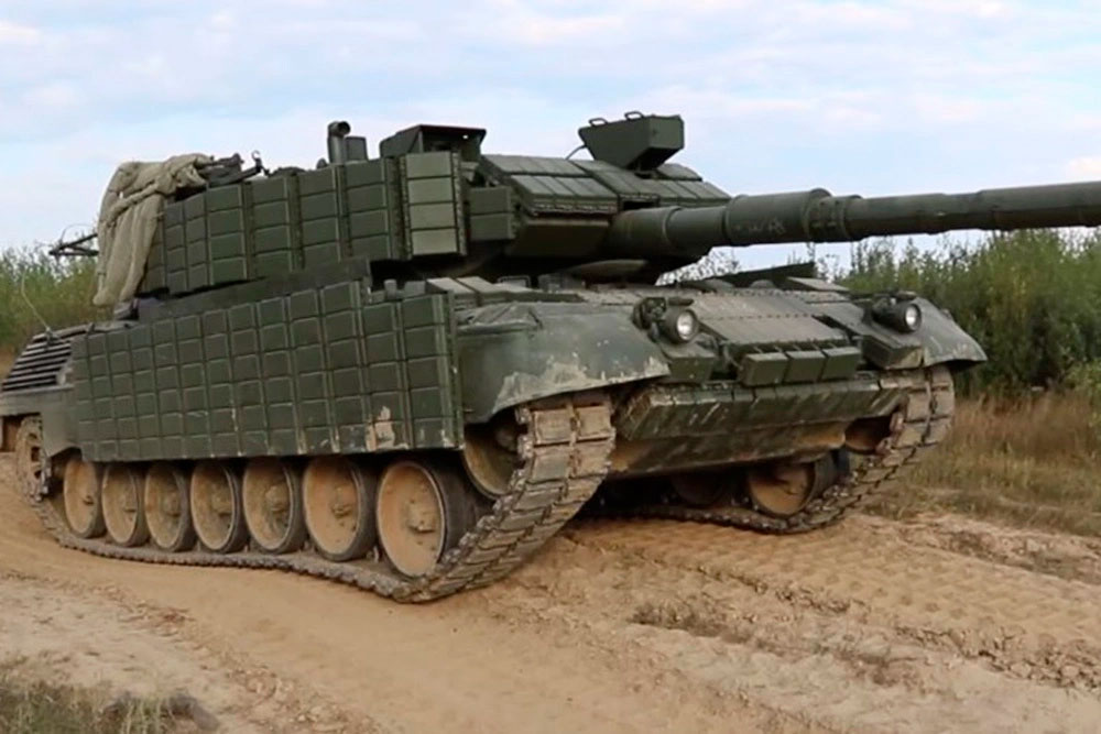 «Леопард 1» с блоками динамической защиты «нож» украинского производства