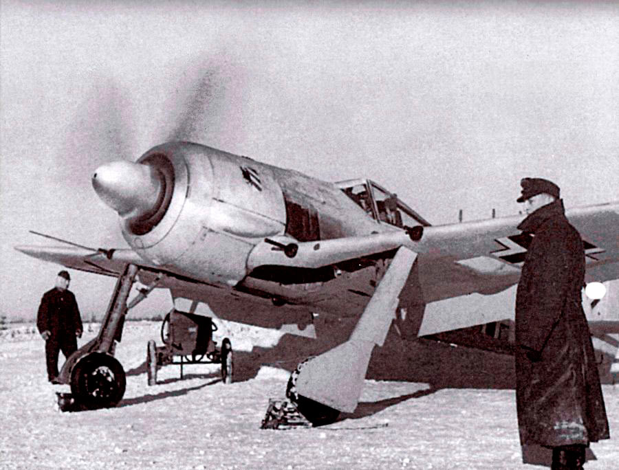 FW-190A-4 под Ленинградом (1942 г.)