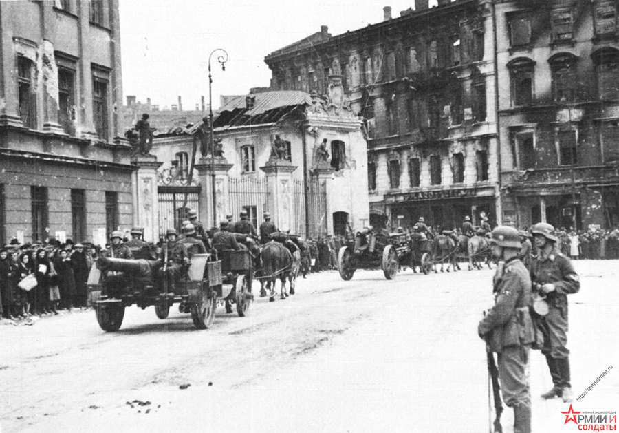 Немецкие войска входят в Варшаву, 27 сентября 1939 г