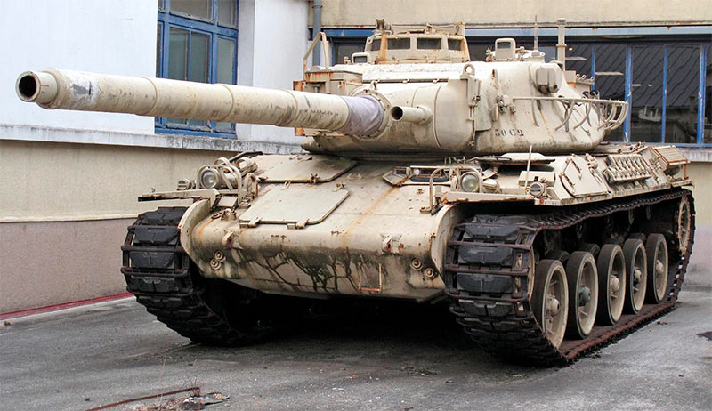 АМХ-30 похож на «Леопард I» только внешне