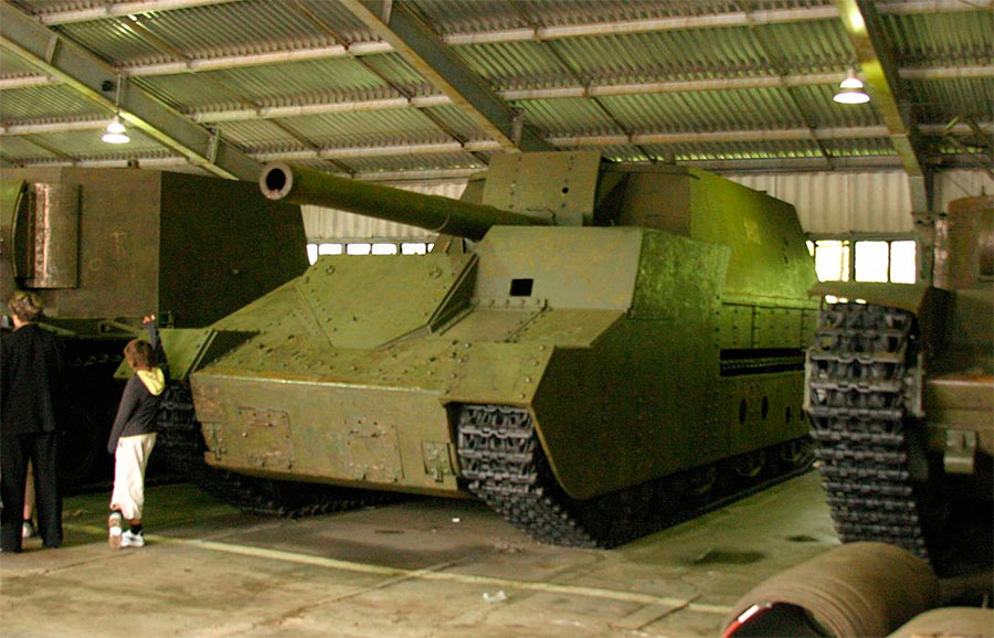 СУ-14 в музее бронетанковых войск в Кубинке