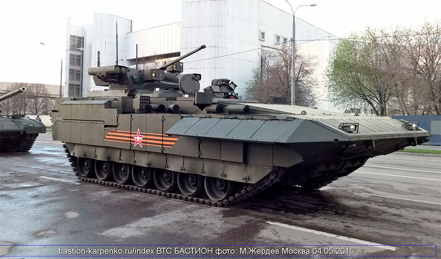 Боевая машина пехоты Т-15 на базе танка «Армата»