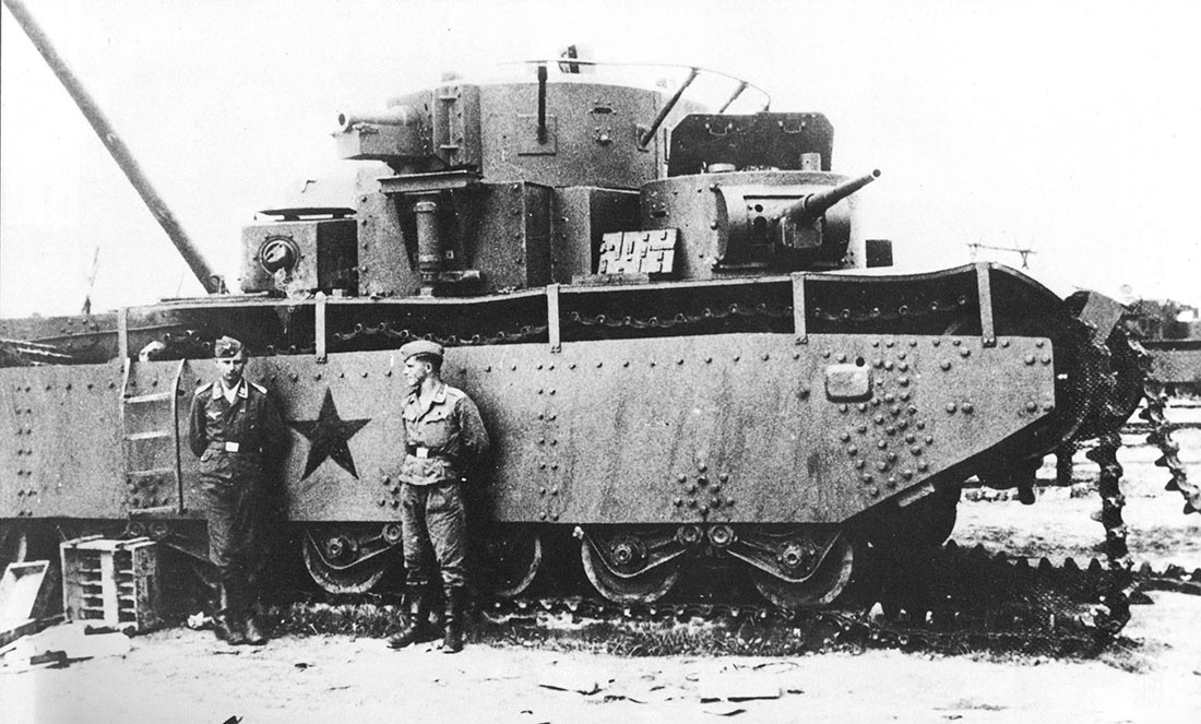 Большая часть немецких «трофеев» из числа танков Т-35 не боевые.