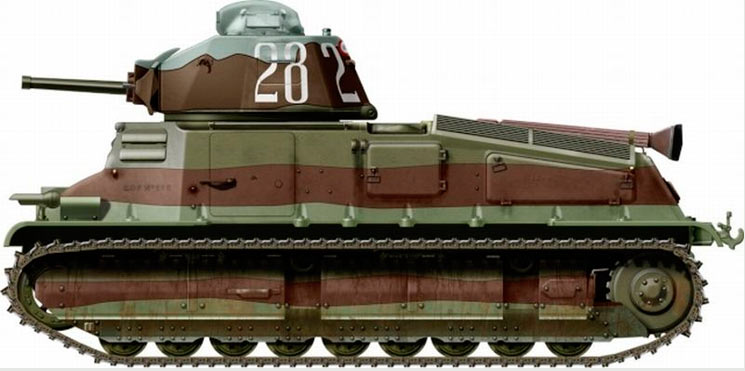 Кавалерийский танк SOMUA S-35, вид сбоку