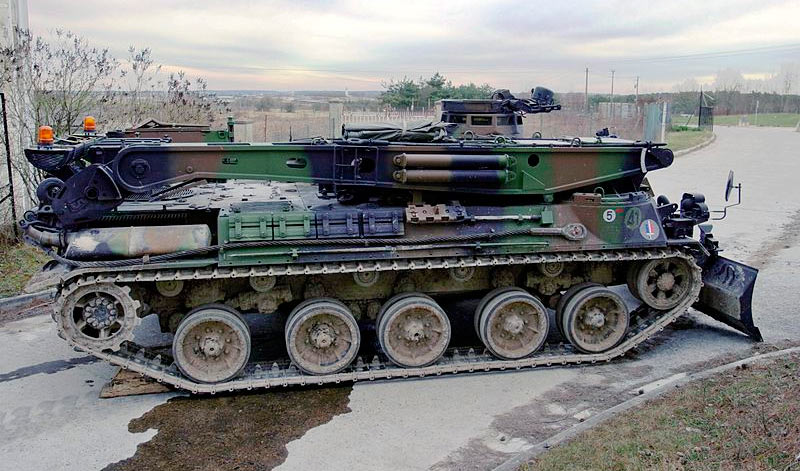 БРЭМ/инженерная машина AMX-30D на базе танка AMX-30