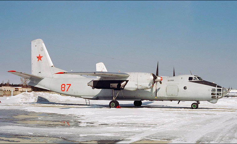 Разведывательный самолет Ан-30 