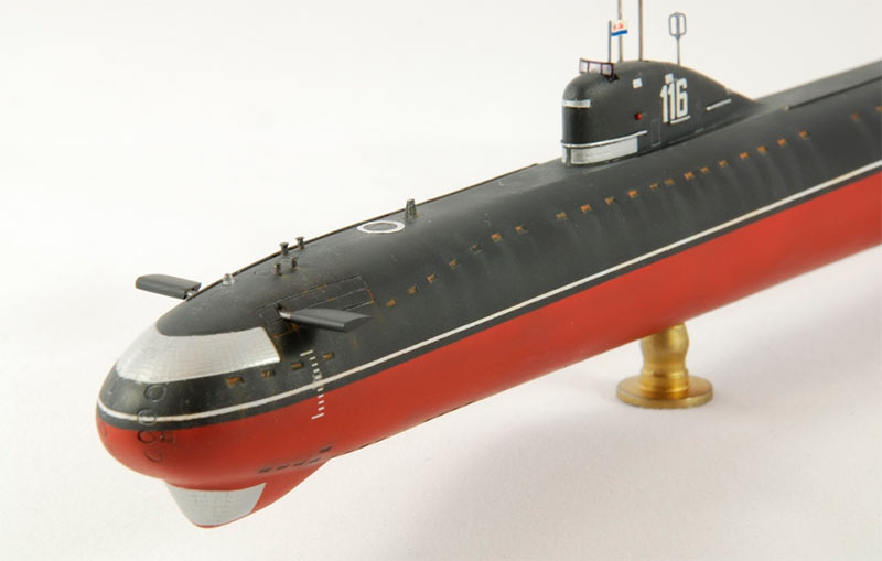 Модель атомной подводной лодки проекта 627 («Кит»), хорошо видна вся носовая часть корабля