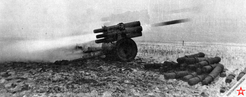 150-мм реактивный миномет Nb.W 41 обр. 1941 г. ведет огонь
