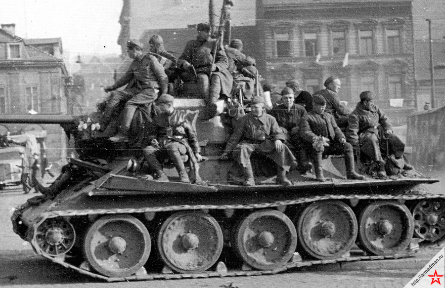 Т-34 с катками от немецкой Pz.V «пантеры»
