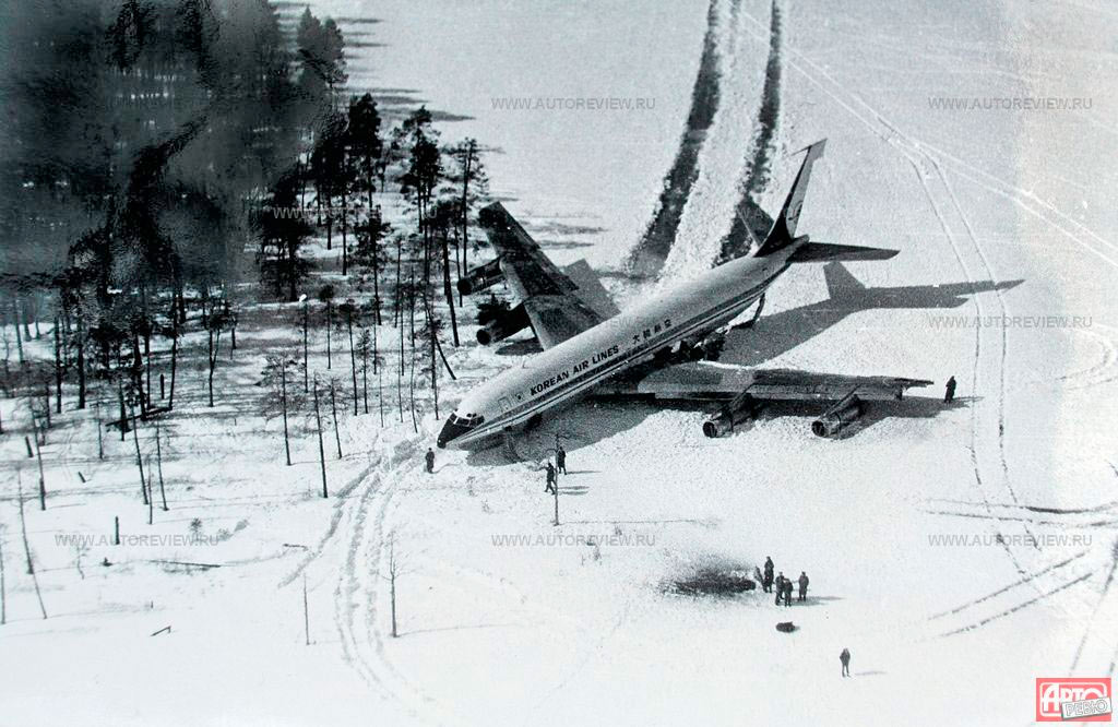 Южнокорейский «Боинг-707» на льду озера Корпияври, 20 апреля 1978 г.