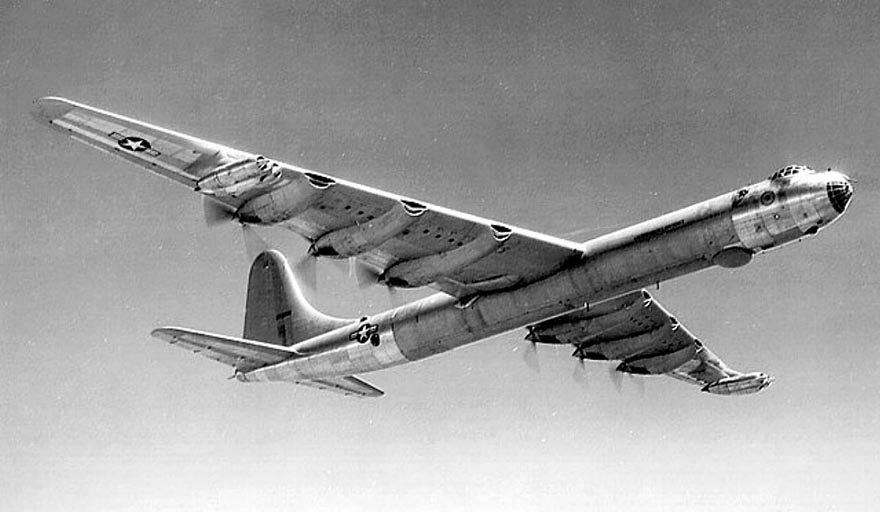 Тяжелый американский бомбардировщик B-36 Peacemaker («Миротворец»)