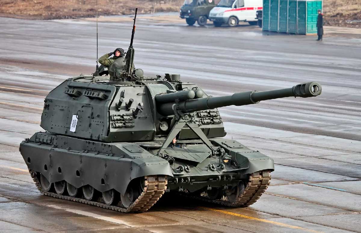 Чем танк отличается от САУ