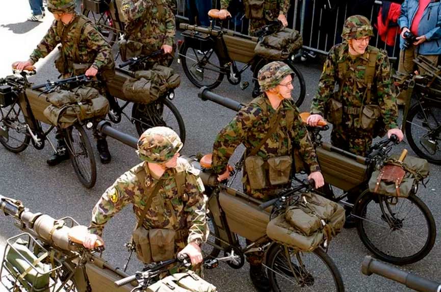 Велосипеды в армии Швейцарии