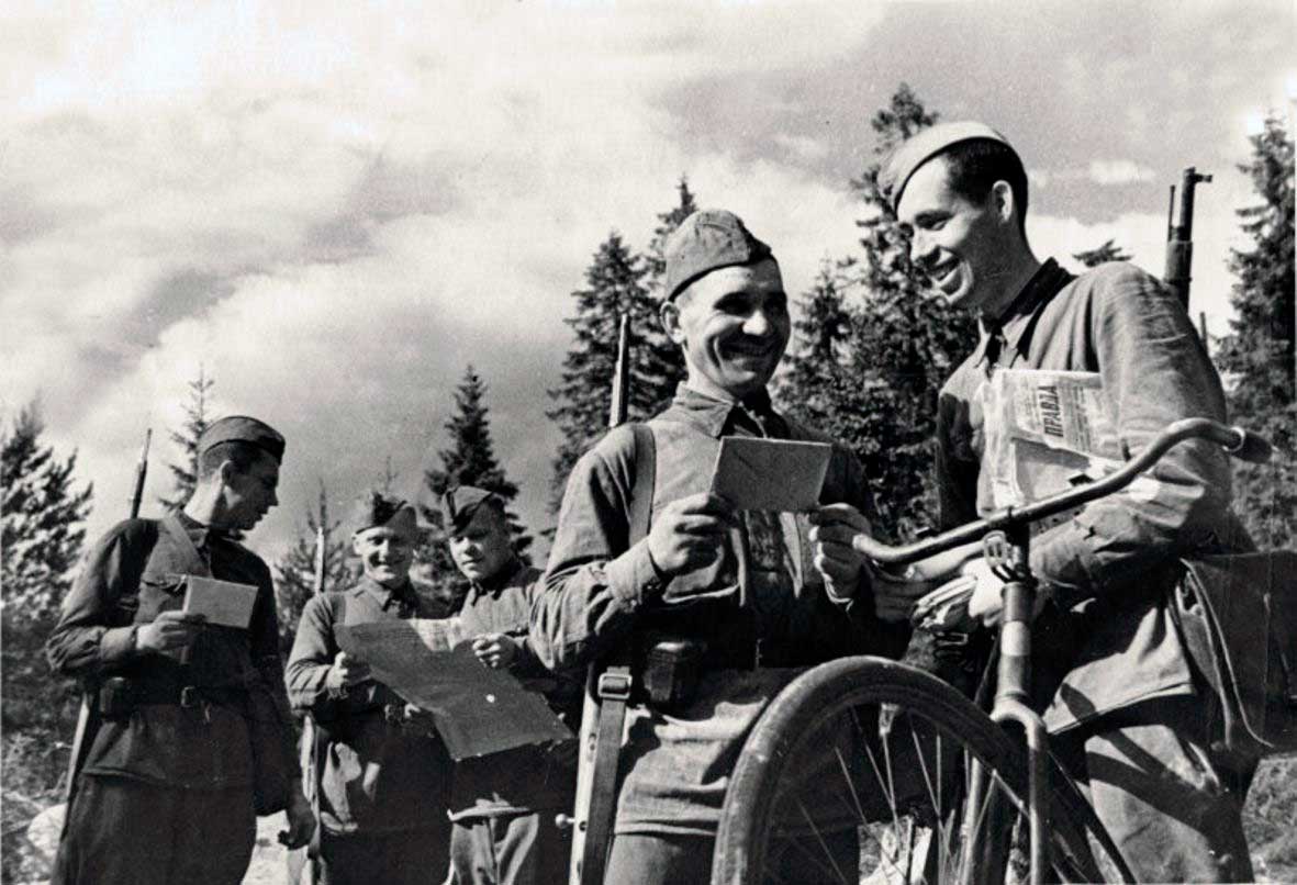 Велосипеды использовали и в Красной Армии, но больше для развоза почты и т.п.
